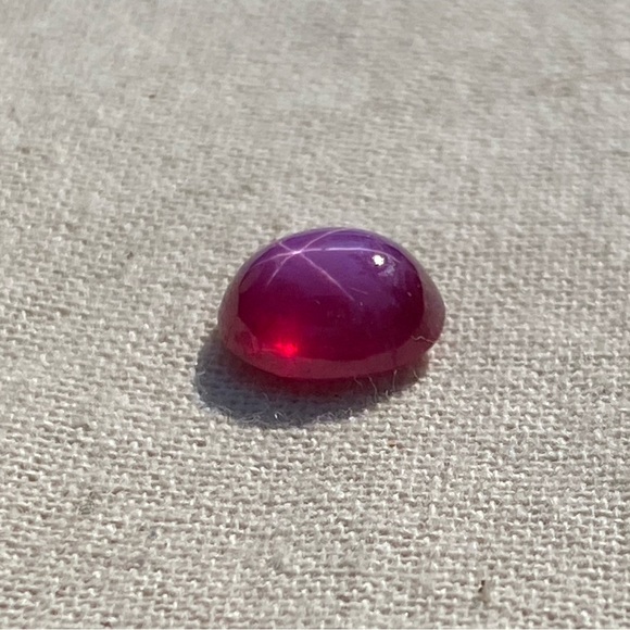 AMAZING Synthetic Star Ruby loose stone - Picture 7 of 8